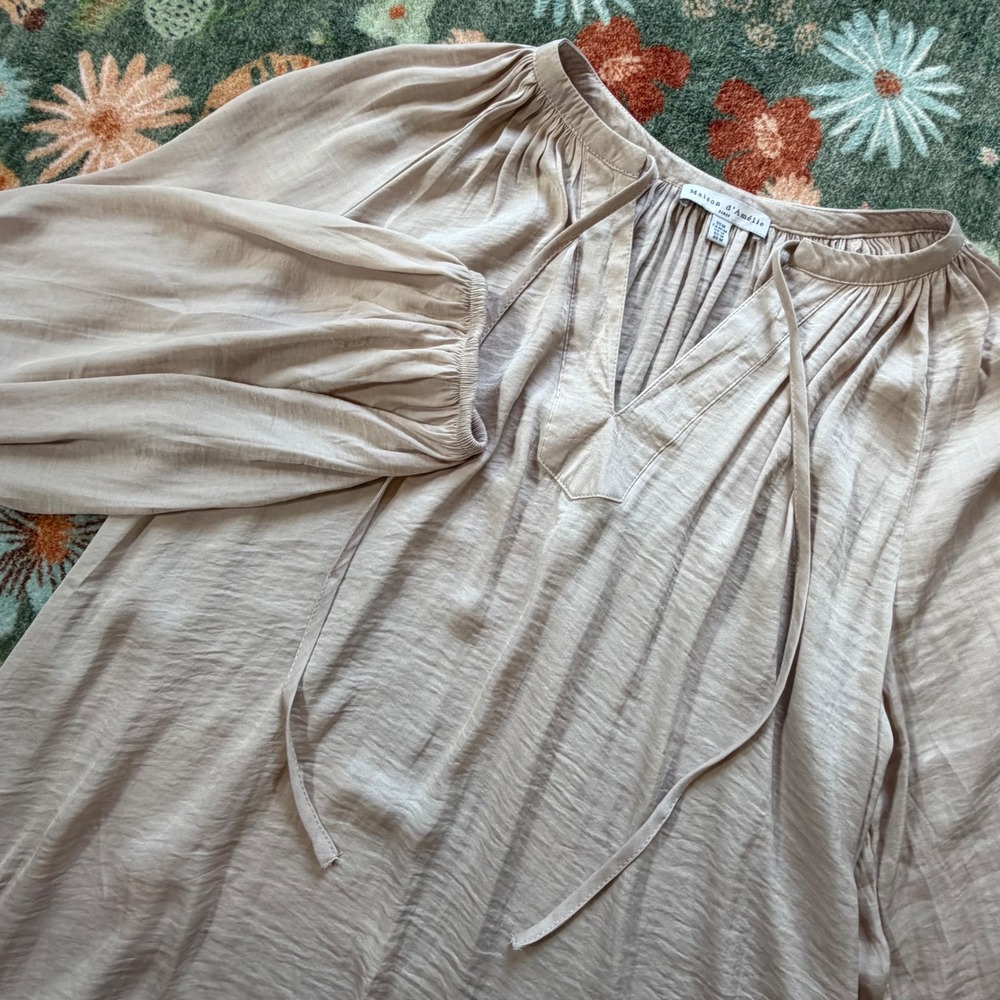 Maison d'Amélie Paris Beige Crinkle Peasant Blouse Tie Neck Bishop Sleeve Size M